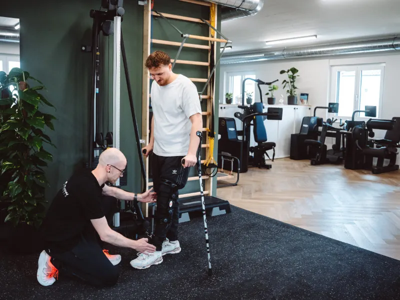 Therapieeinheit in der Praxis Flow Physio